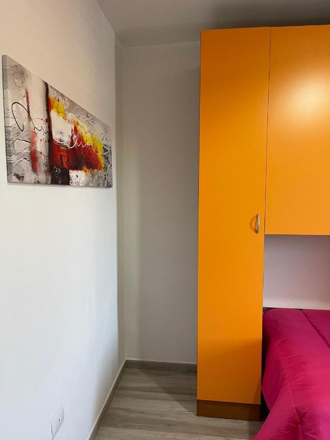 Casa Vacanze Sa Piazza Apartment ดอร์กาลี ภายนอก รูปภาพ